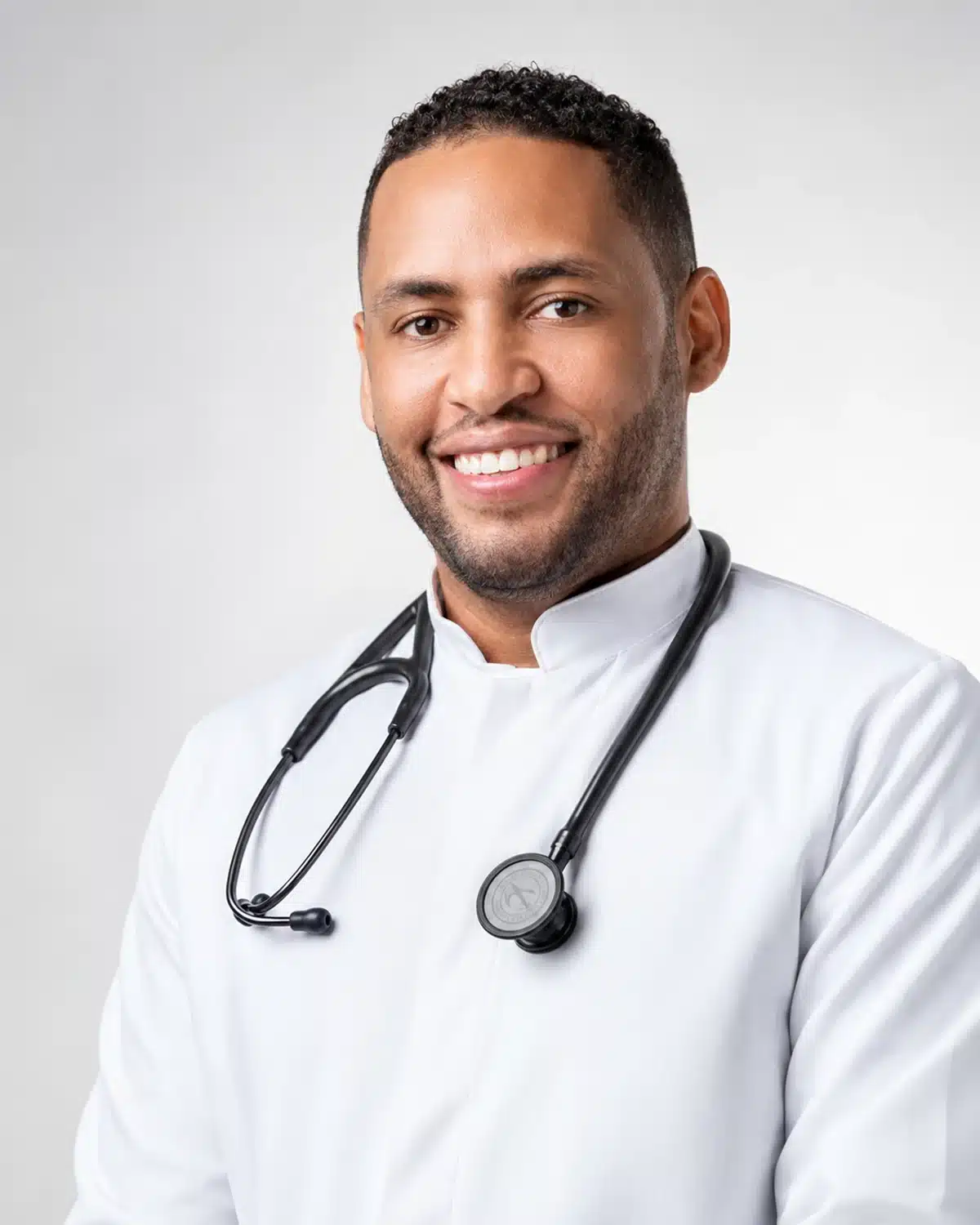 Dr. Jackson Pérez